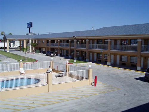 Texas Inn & Suites La Joya Екстер'єр фото